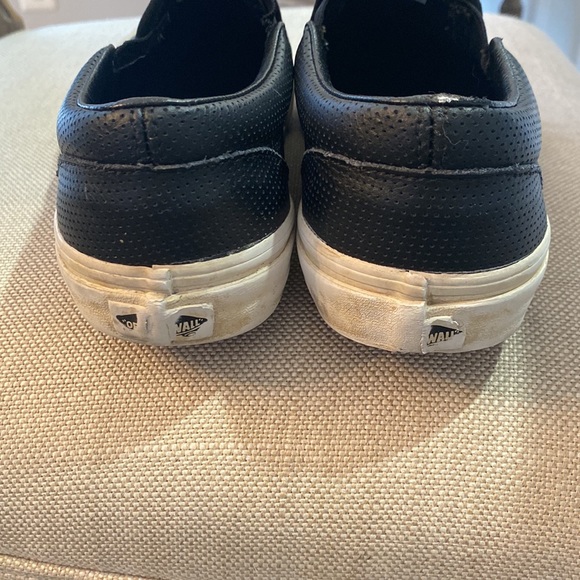 Women’s Black slip-on Vans, size 6.5 - Picture 3 of 6